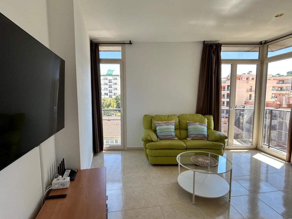 Apartaments Superiors Mtb Only Couples Lloret de Mar Exterior foto