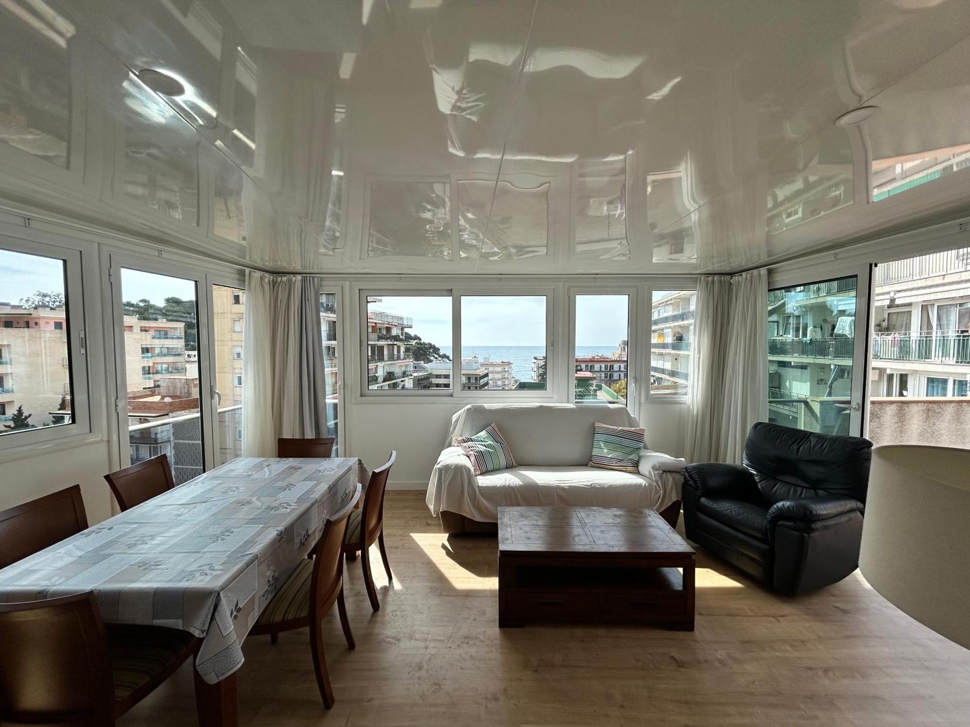Apartaments Superiors Mtb Only Couples Lloret de Mar Exterior foto